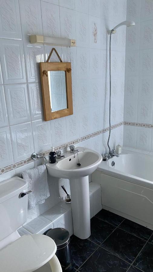 Hill Sea View Cottage Glengarriff Dış mekan fotoğraf
